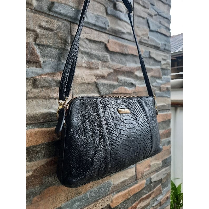 Slingbag ESQUIRE - TAS PRELOVED BRANDED ORIGINAL