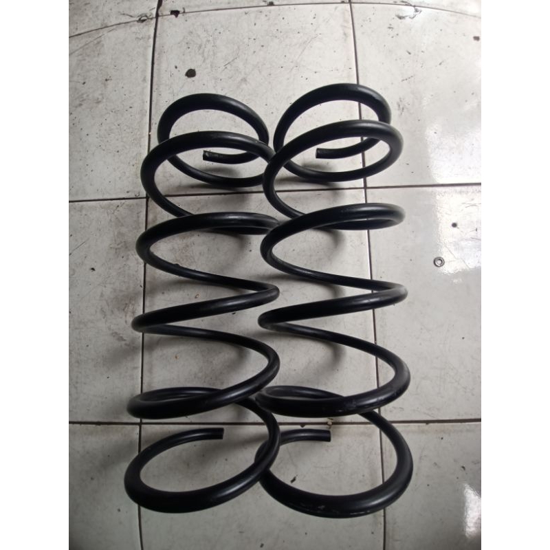 per empuk untuk avanza rush depan