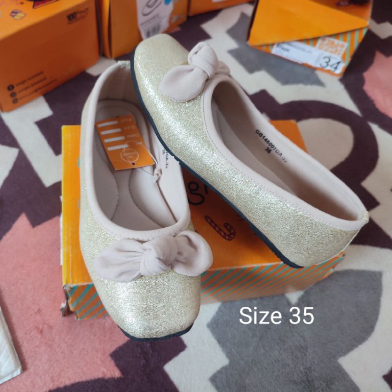 Sepatu Sneakers Anak Hitam Keren Terbaru Yongkidz