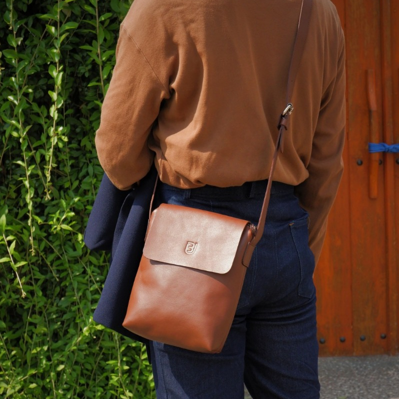 Tas Selempang Pria Wanita Kulit Asli | BU by BUCINI BAJO MINI Leather Slingbag