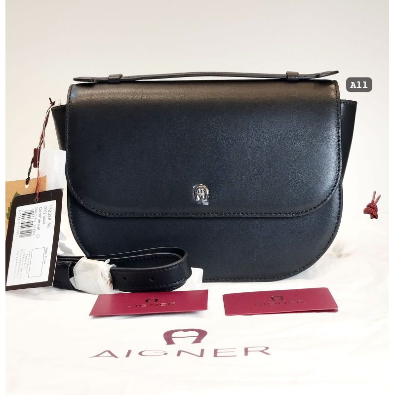 tas wanita CAMILLA SHOULDER BAG M