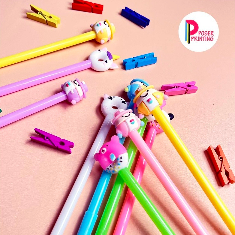 

Pensil lucu abadi karakter