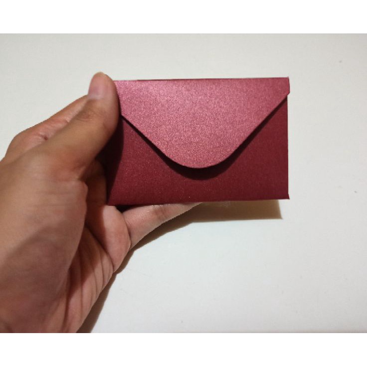 

Readystock Amplop Mini Maroon Amplop Uang Amplop Lucu isi 2pcs 9cm x 6cm