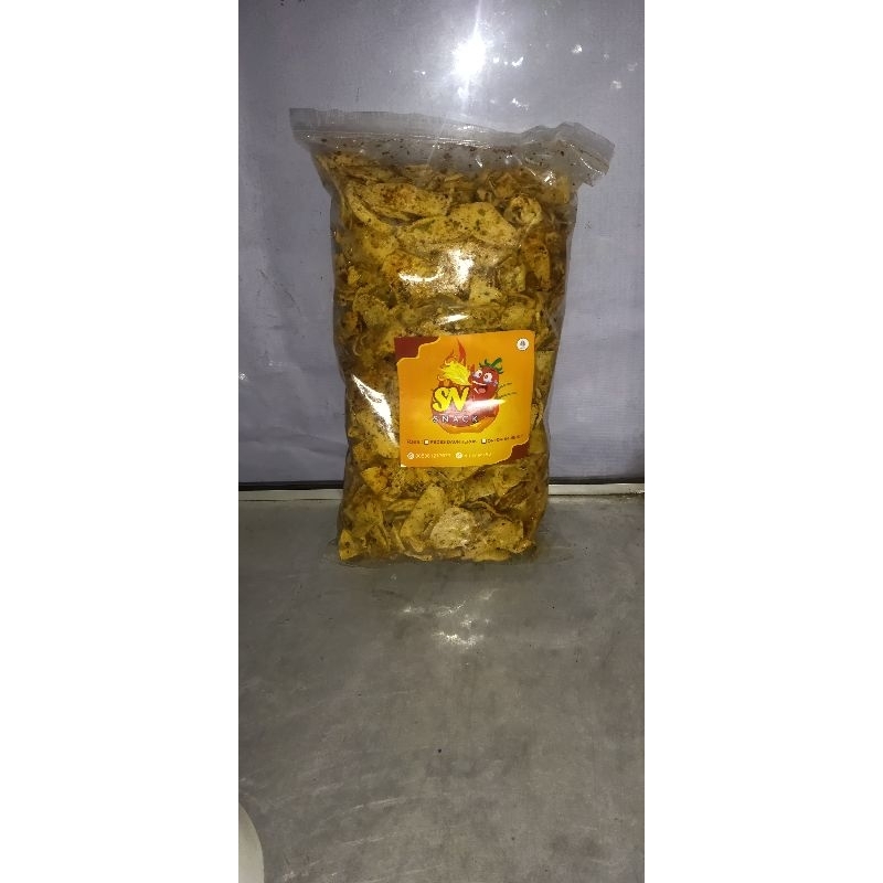 

500 gram Keripik Basreng pedas daun jeruk cemilan daun jeruk enak gurih renyah kriuk viral