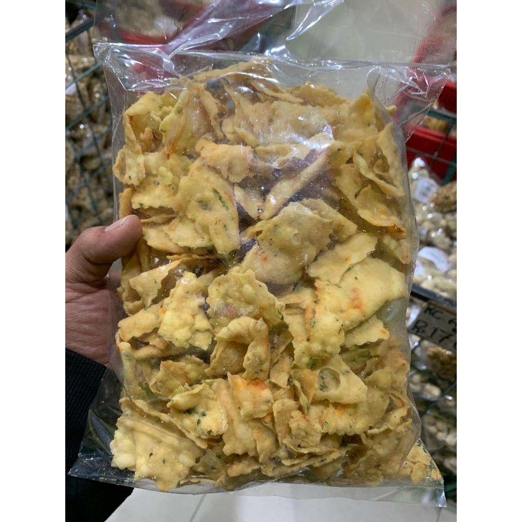 

Kue Bawang 250-500 gr