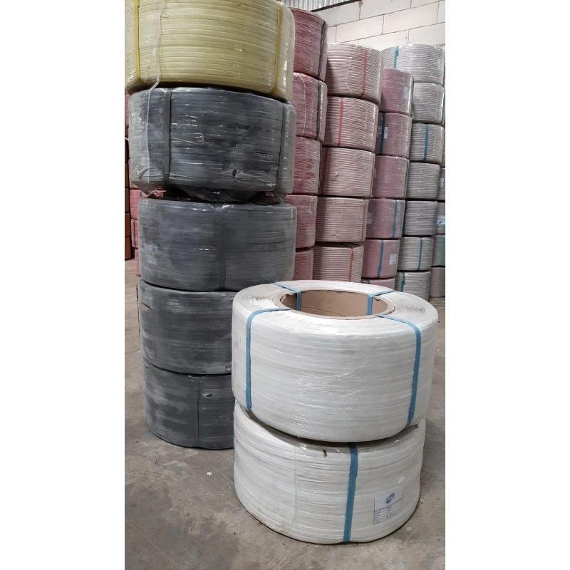 

Bahan Tas anyaman lurik dan embos