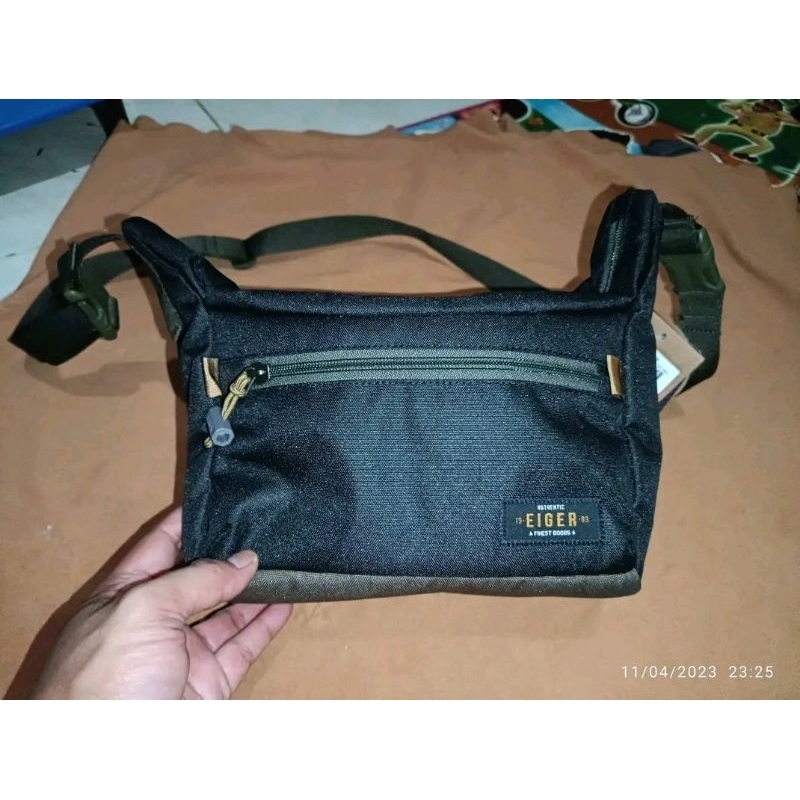 Tas Camera Eiger1989 X-Portege Camera Pouch Original - Hitam Olive