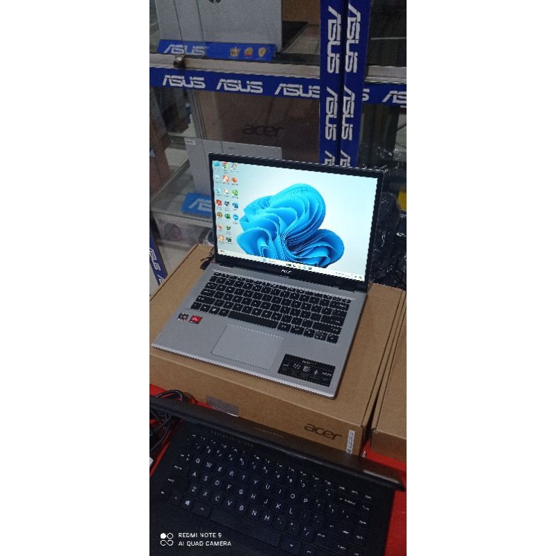 Acer A314 Ryzen7 5700 Ram 8gb 512gb SSD 14" FHD