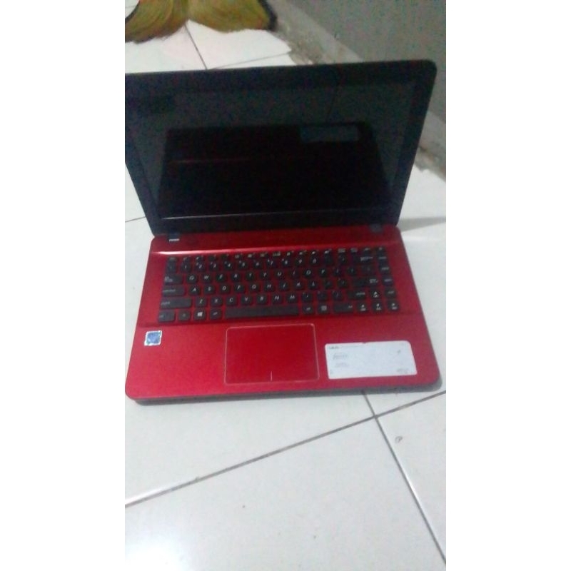 Laptop Asus x441na second fullset