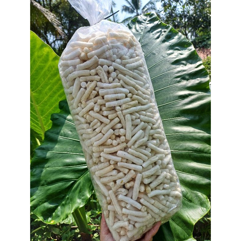 

1Kg Kerupuk Pilus Stik Enak Gurih Renyah