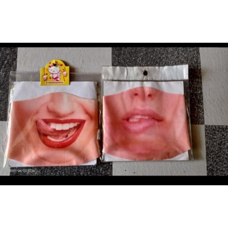 masker scuba motif mulut