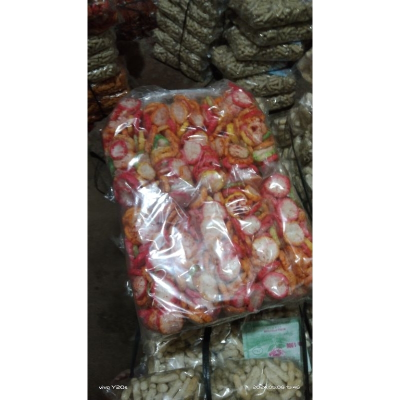 

aneka kerupuk mini original atau pedas