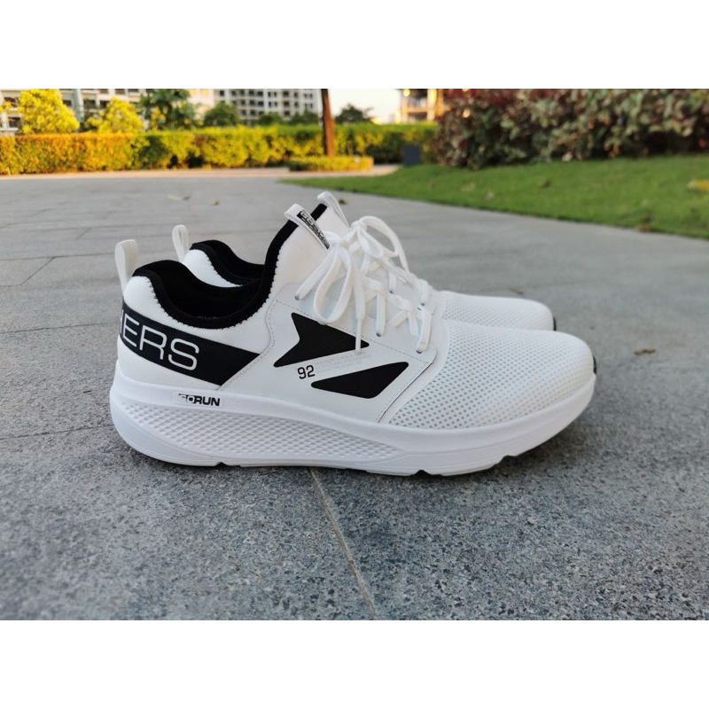 Skechers Go Run Elevate