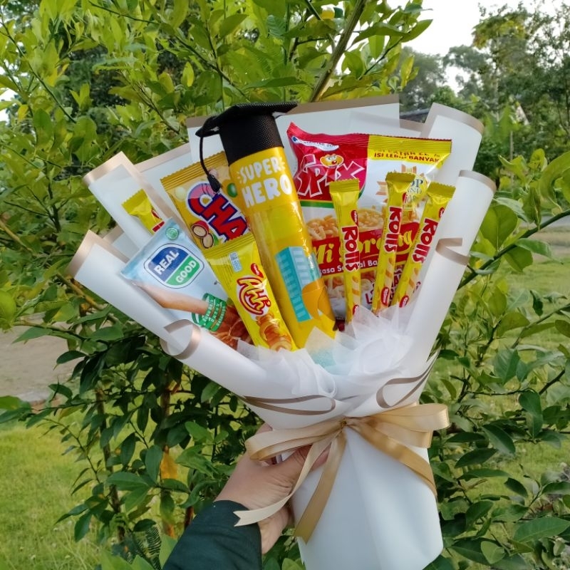 

Buket alat tulis/Buket snack/Buket jajan/Buket buku tulis