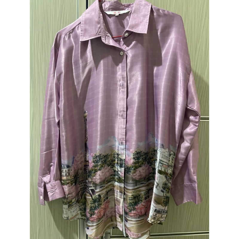 BENANG JARUM EMILY IN PARIS