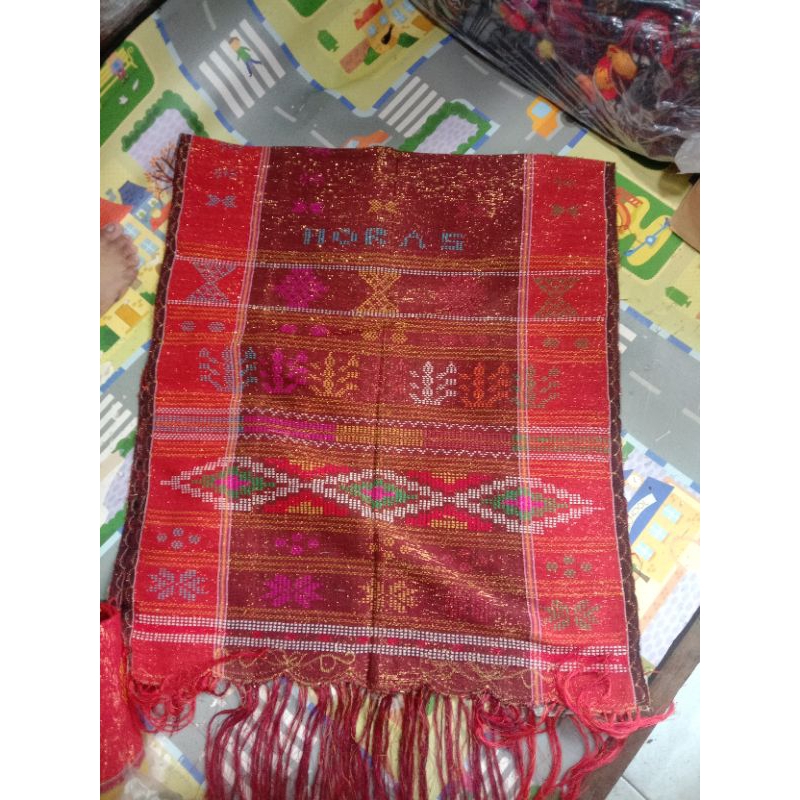 ulos Sadum Batak Toba merah