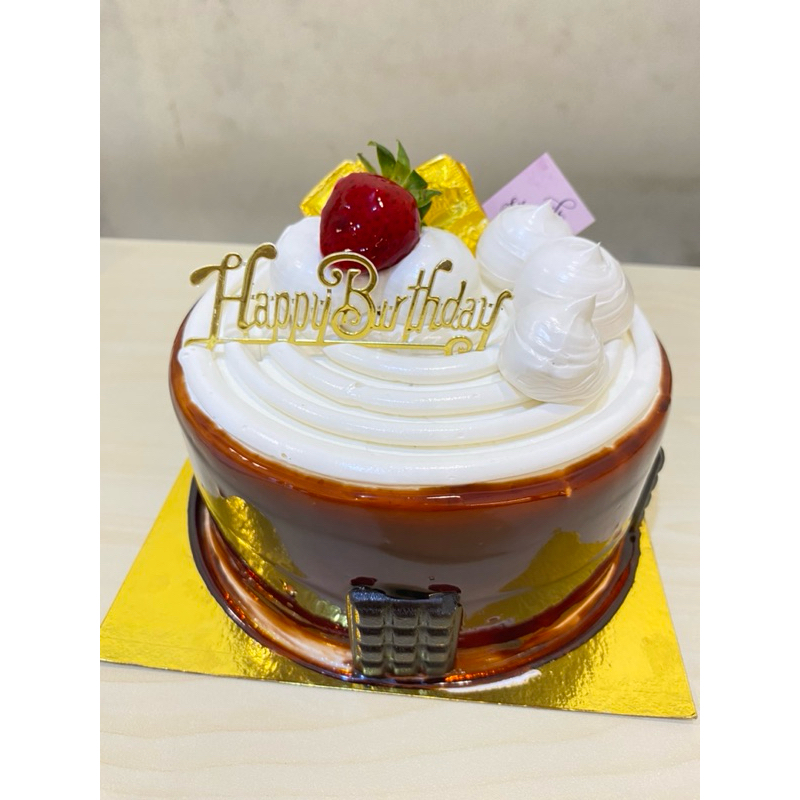 

BF CAKE WHITE GLAZE CHOCOLATE UK 15