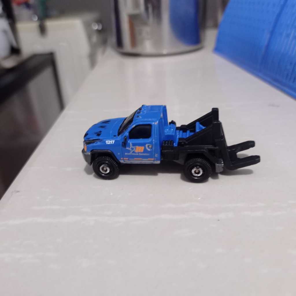 Hotwheels matchbox truck truk derek mobil loose