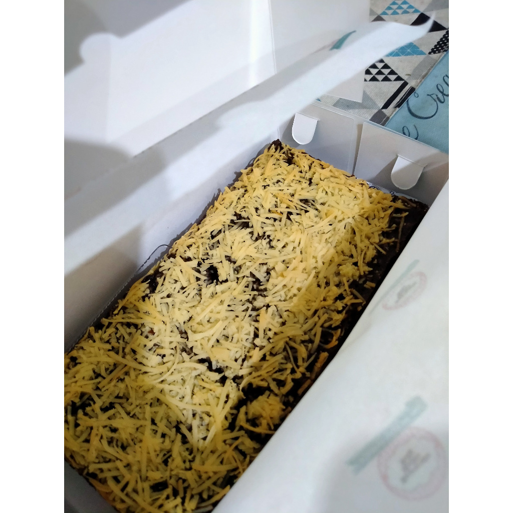 

DEB Brownies Keju Chedar Cheese Fudgy Brownieholicbdg