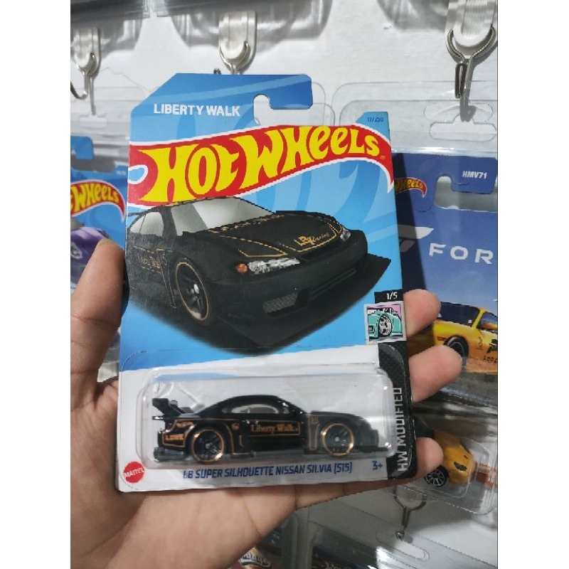 hotswheels lbwk hitam