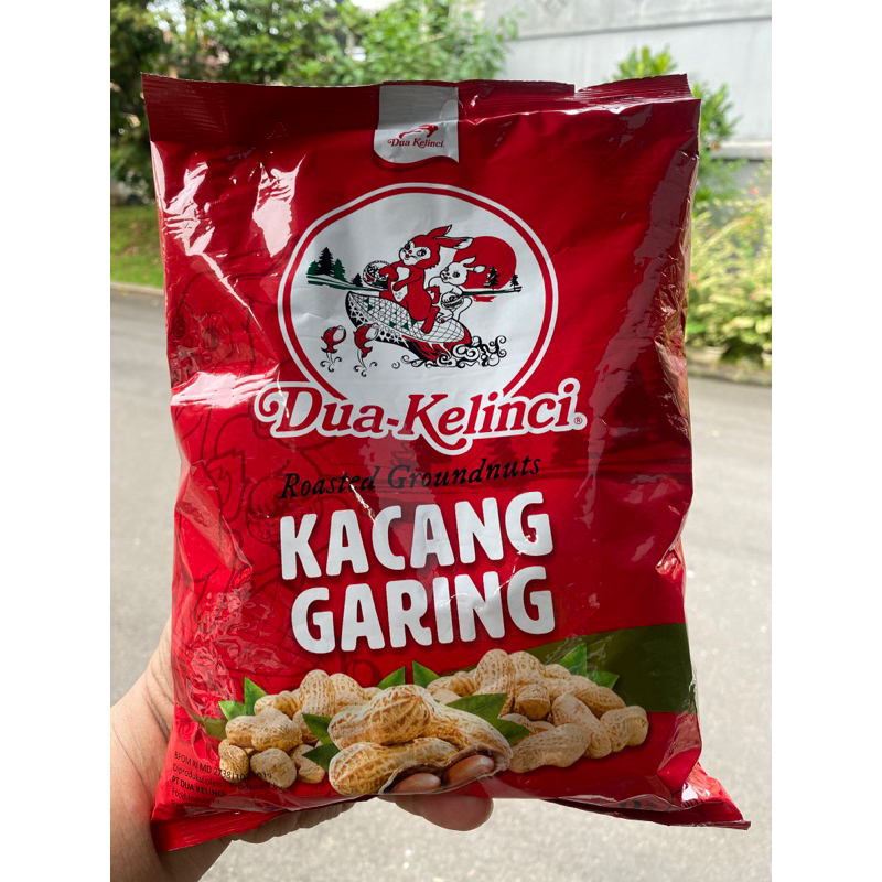 

Kacang Garing Dua Kelinci 370 gram