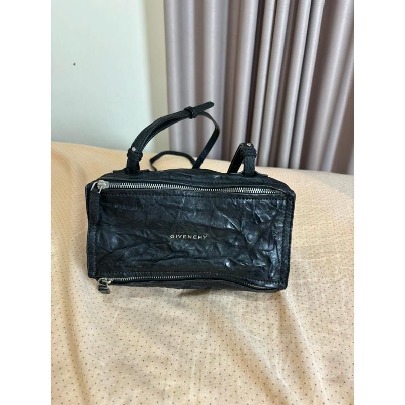 Tas Givenchy Pandora Mini Balzip Givenchy Preloved