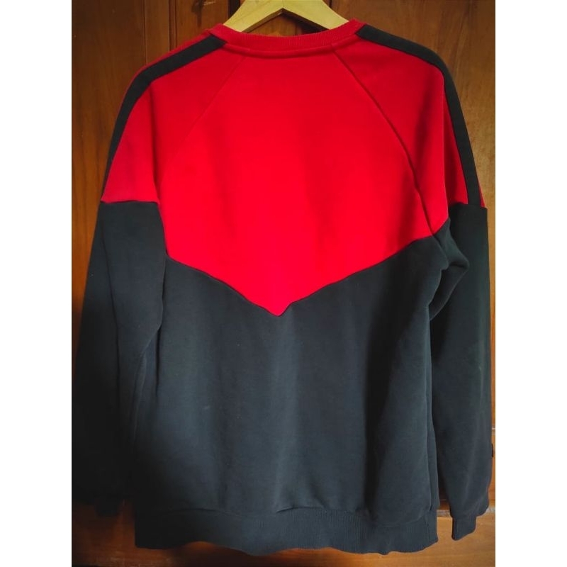 Crewneck Ellesse Big Logo Merah Hitam
