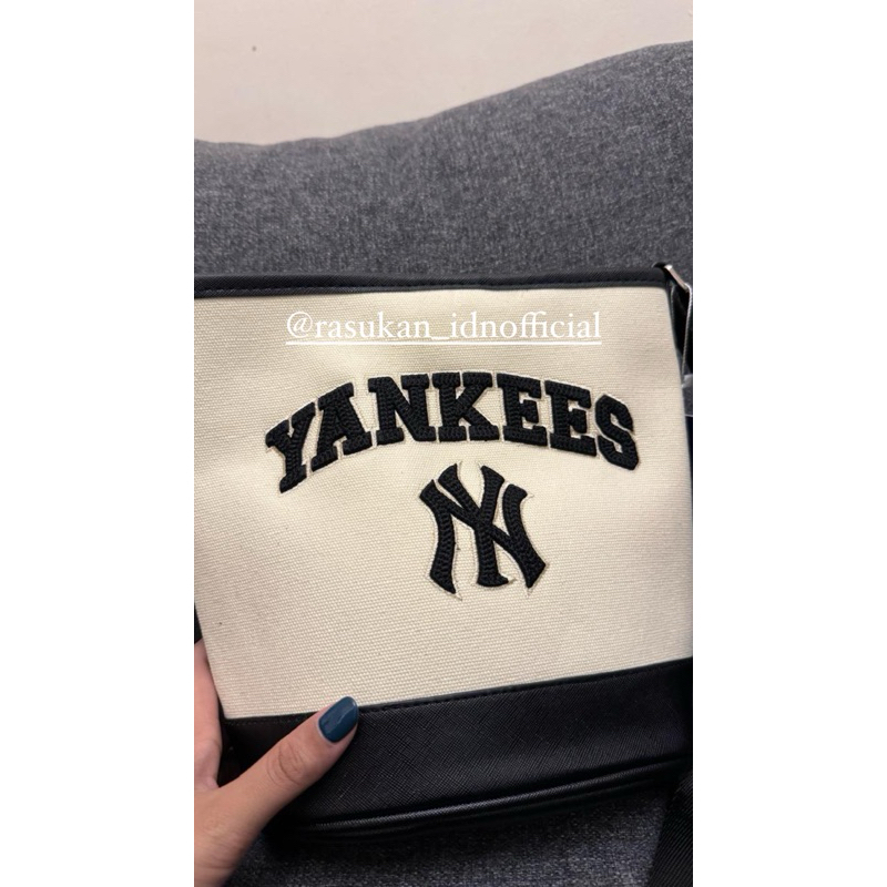 TAS SELEMPANG MLB YANKEE5 NY