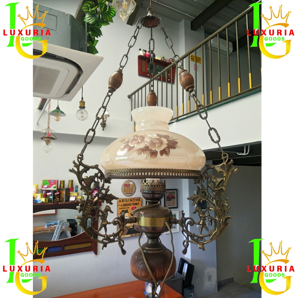 BARANG ANTIK LAMPU GANTUNG ANTIK KLASIK (Berfungsi baik)