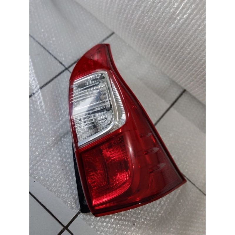 Stoplamp lampu belakang Avanza Xenia 2015 - 2018 original