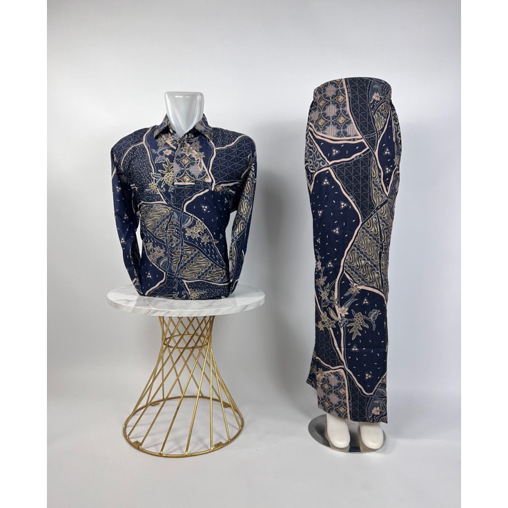 77 Vanriz KebayaKemeja Batik Couple Rok Span