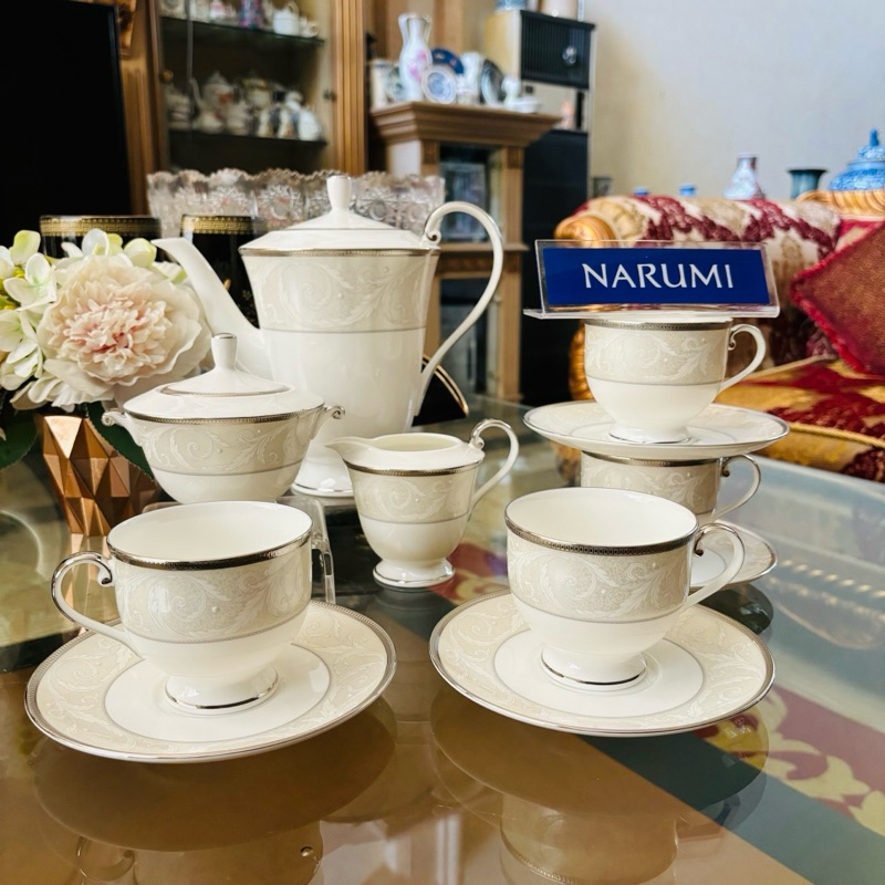 Tea Pot Coffee Pot Sugar Creamer Tea Cup  Saucer Narumi Nocturn  Mewah Cantik