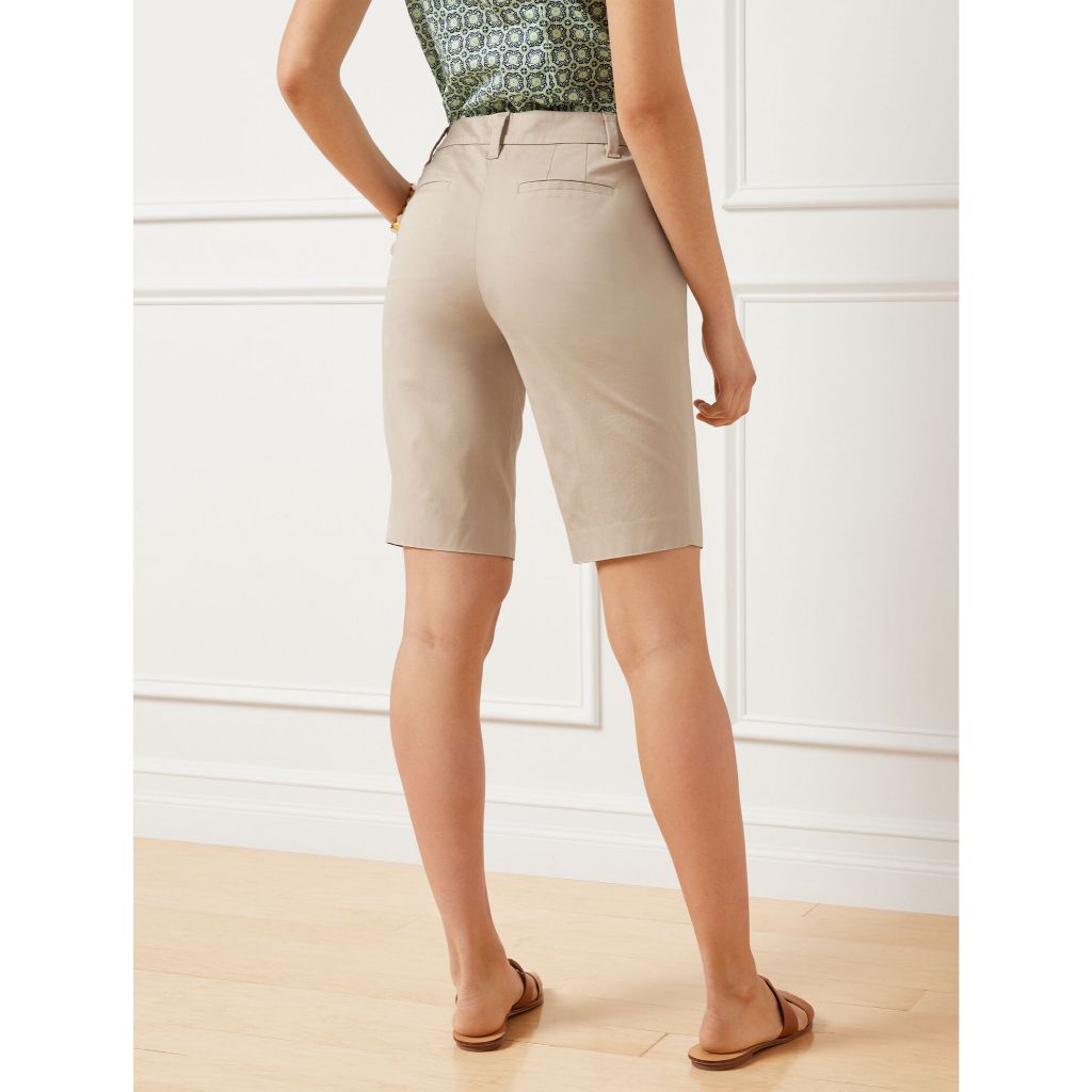 RJ6 Celana Talbots Perfect Short Talbots pants