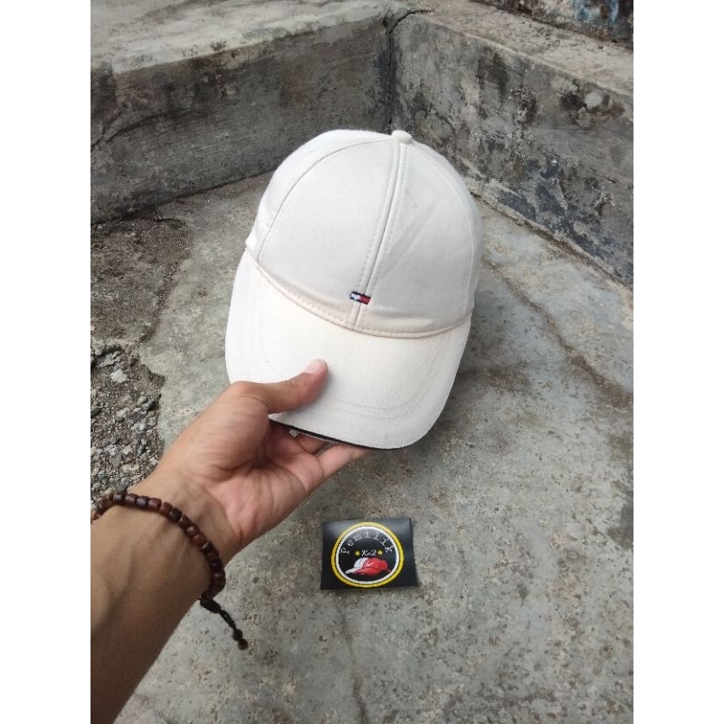 Tommy Hilfiger caps