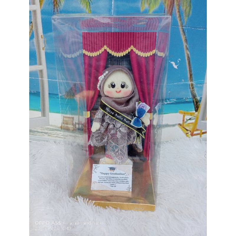 hampers unik Boneka wisuda / hadiah wisuda / wisuda