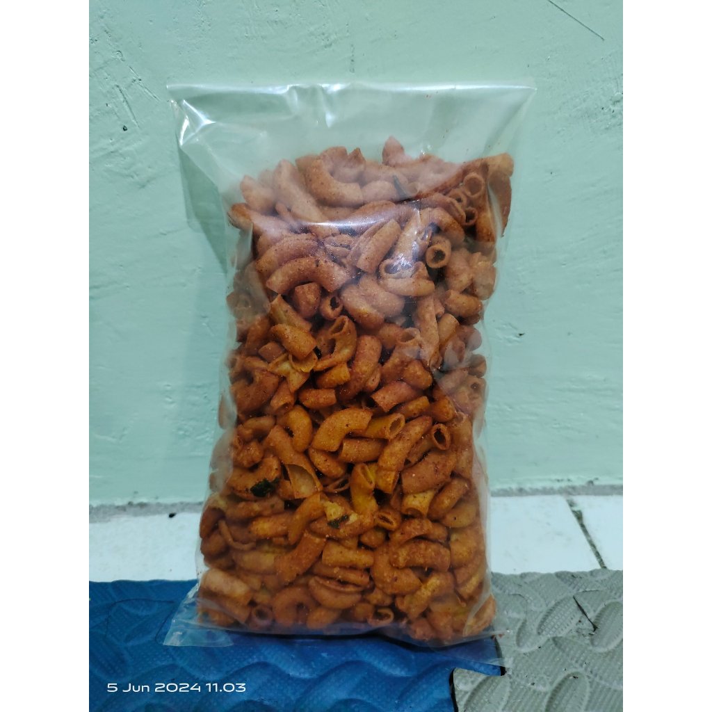 

Makaroni Pipa Bantet Pedas 250G Snack Makanan Ringan