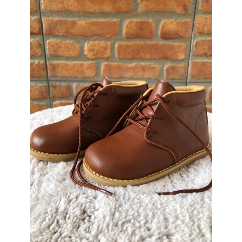 Preloved Sepatu Boot Kulit Anak