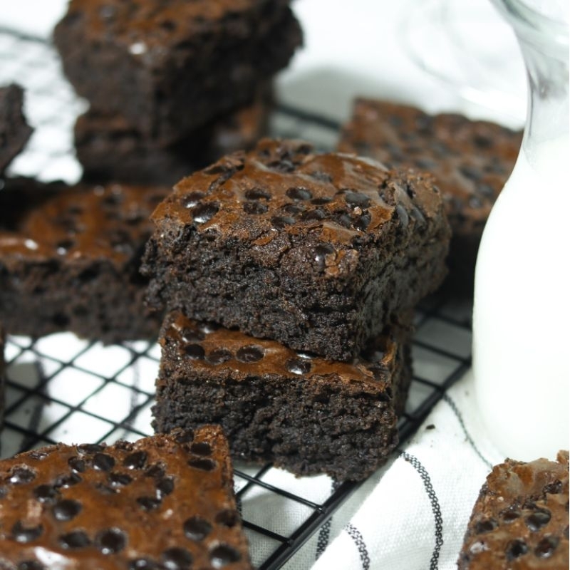

CakaFlava Fudgy Brownies Cokelat Panggang Premium 20x10 cm