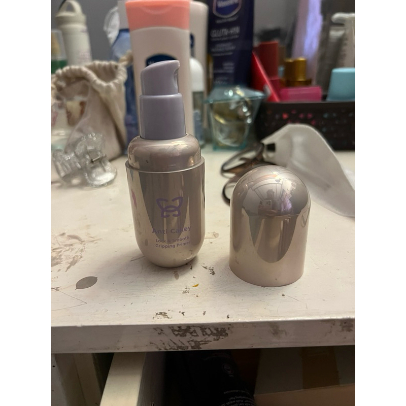 preloved mop mother of pearl primer