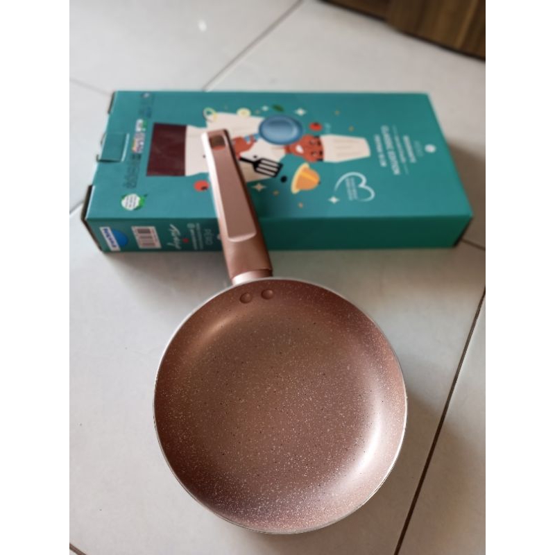 Panci Sehat Berkualitas "Pero Biogranite Frypan" Classic edition