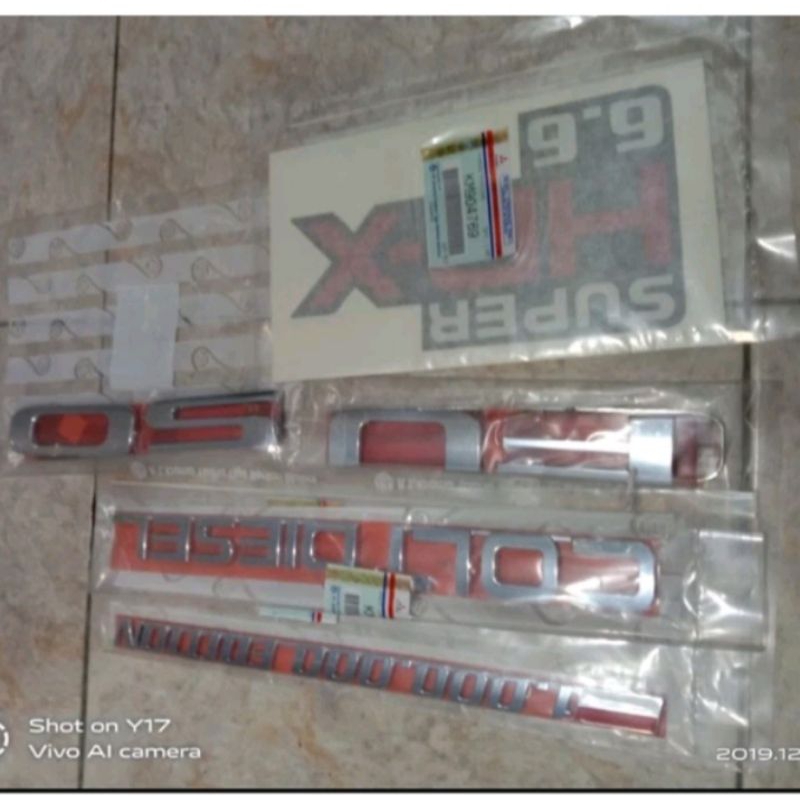 1set emblem/logo coltdisel fuso hdx canter original