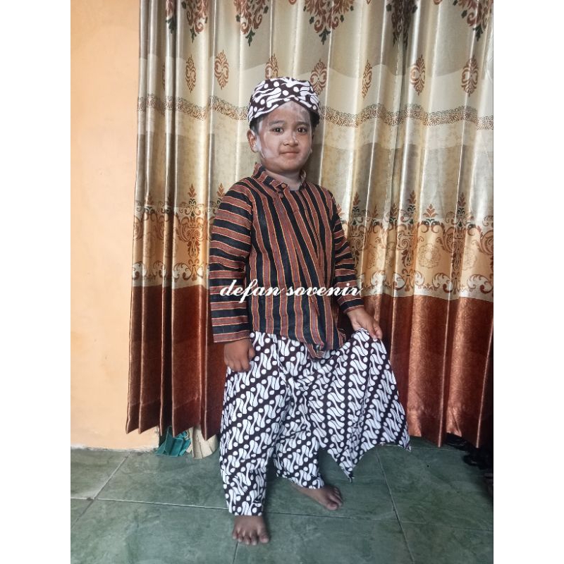baju surjan bawahan lurik putih anak/baju lurik bawahan jarik putih