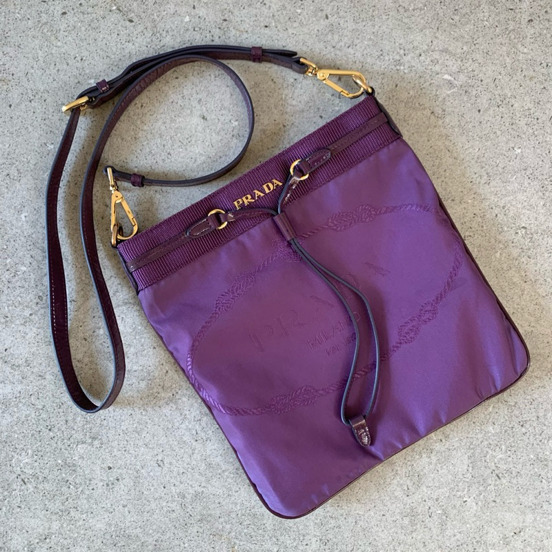 Prada Nylon Crossbody Bag Preloved / Second Authentic