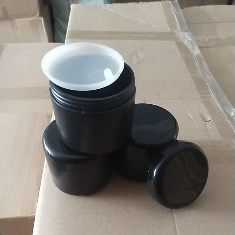 Pot Handbody Vienna 250 ml Hitam ( KEMASAN 20 Pcs @4000 )