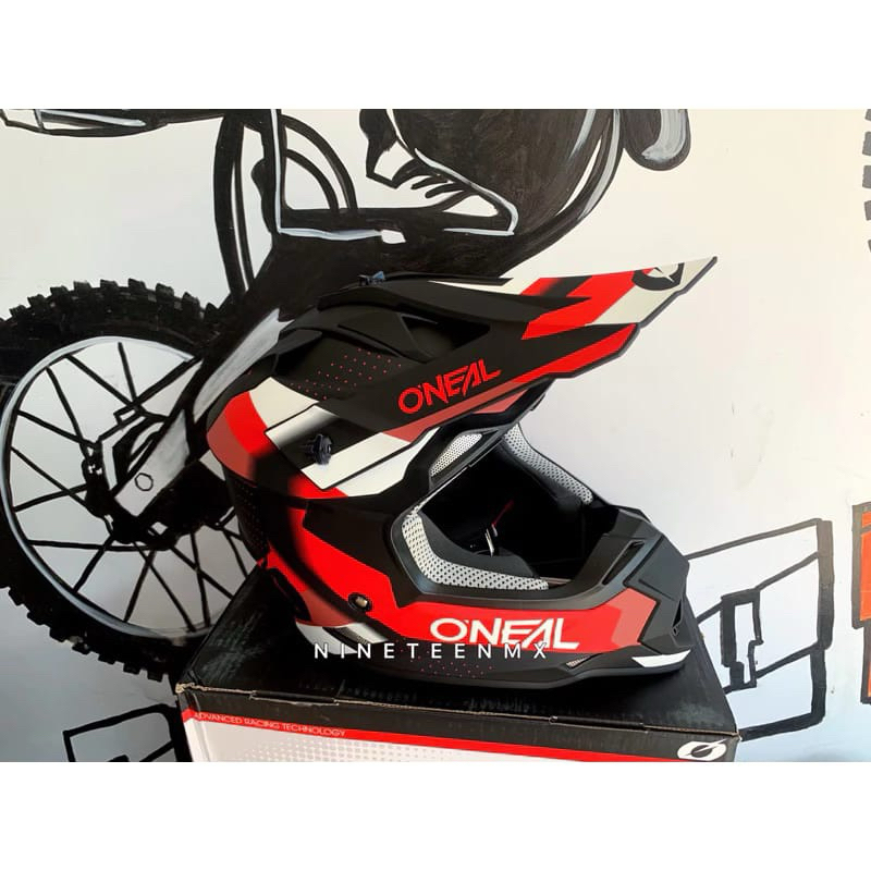HELM CROSS ONEAL 2 SERIES BLACK RED WHITE