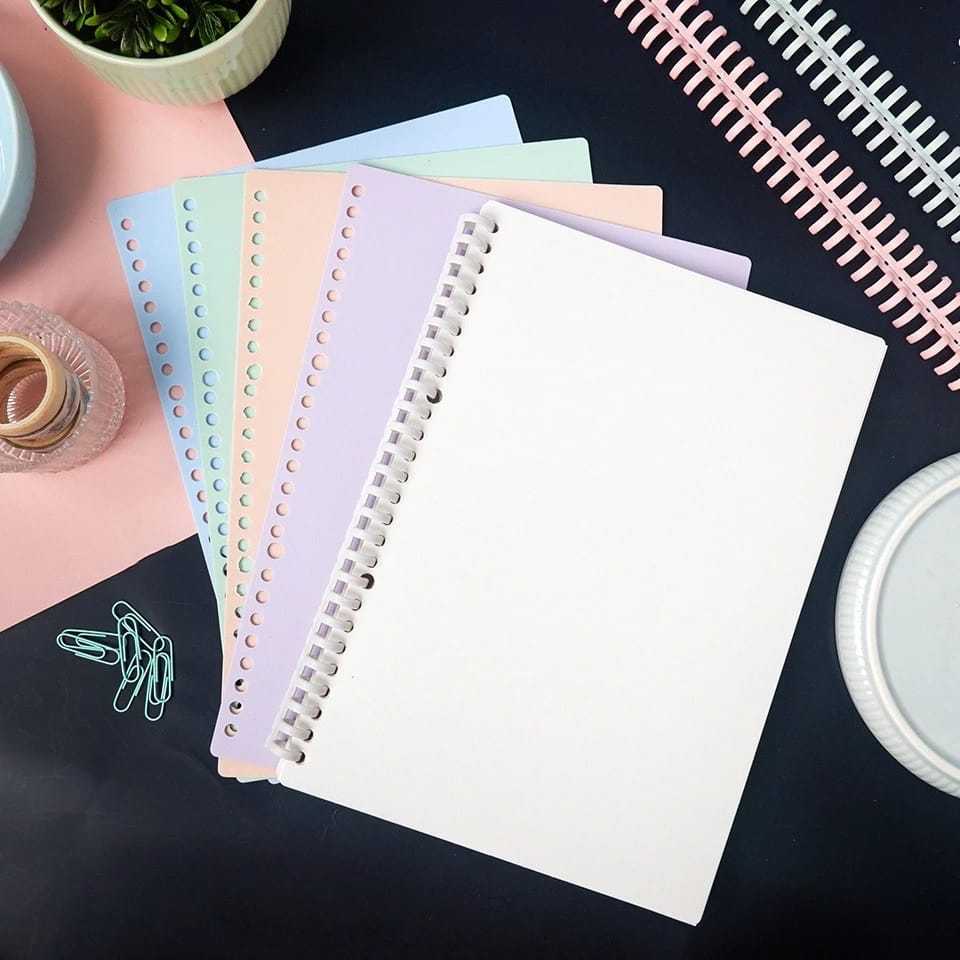 

Plastik Cover Binder 2 Pcs B5 26 Ring