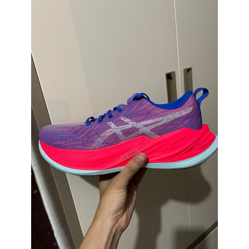 Sepatu Asics Superblast