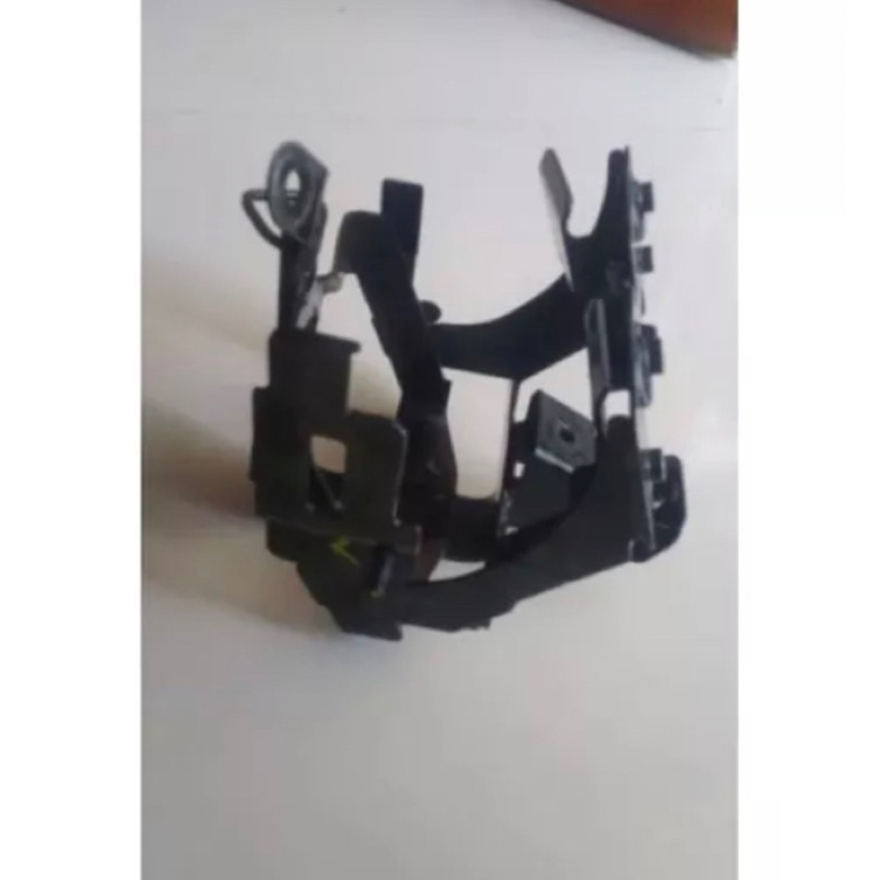 TEMPAT AKI VARIO TECHNO 110 ORIGINAL LEPASAN