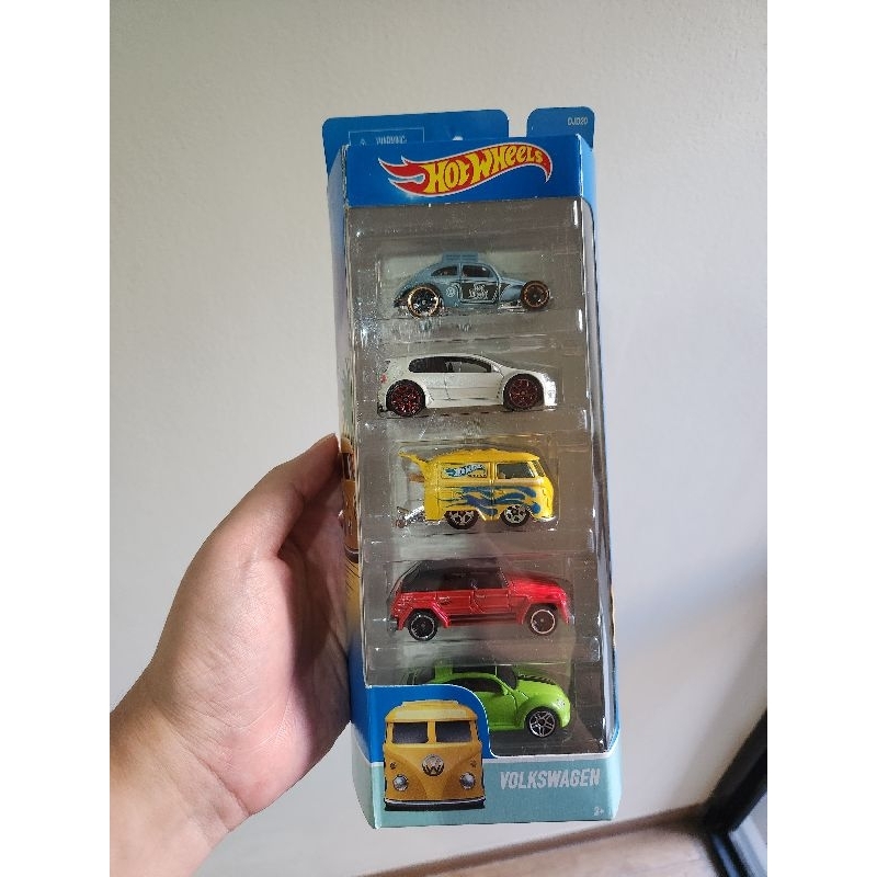 hotwheels 5 packs volkswagen (vw golf, vw custom beetle, kool kombi, vw type 181,vw beetle)