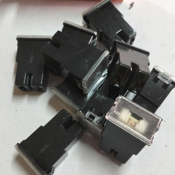 sekring fuse pusat 80A  (10pcs) / skring fuse pusat 80A gl got pendek (10pcs)